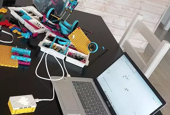 Illustration de L'association prête pour les futures animations en robotique !